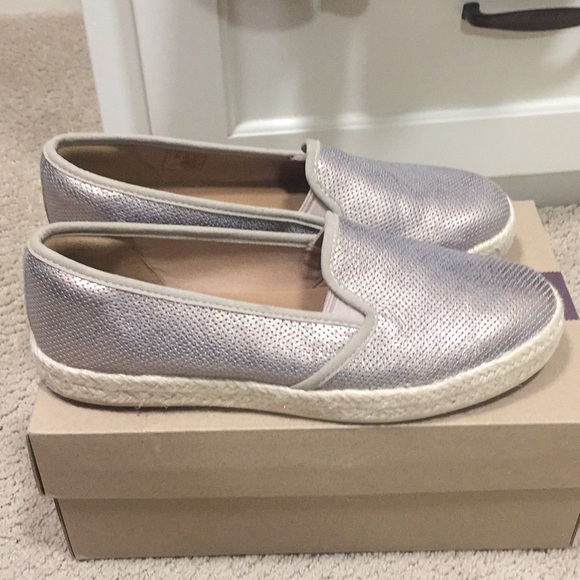 clarks azella theoni